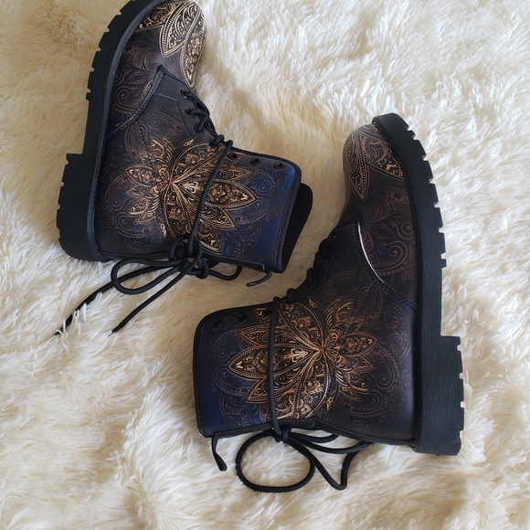 NWOT RAAD Custom Black vegan leather lace up moto ankle boots size 39 unisex - Picture 4 of 12